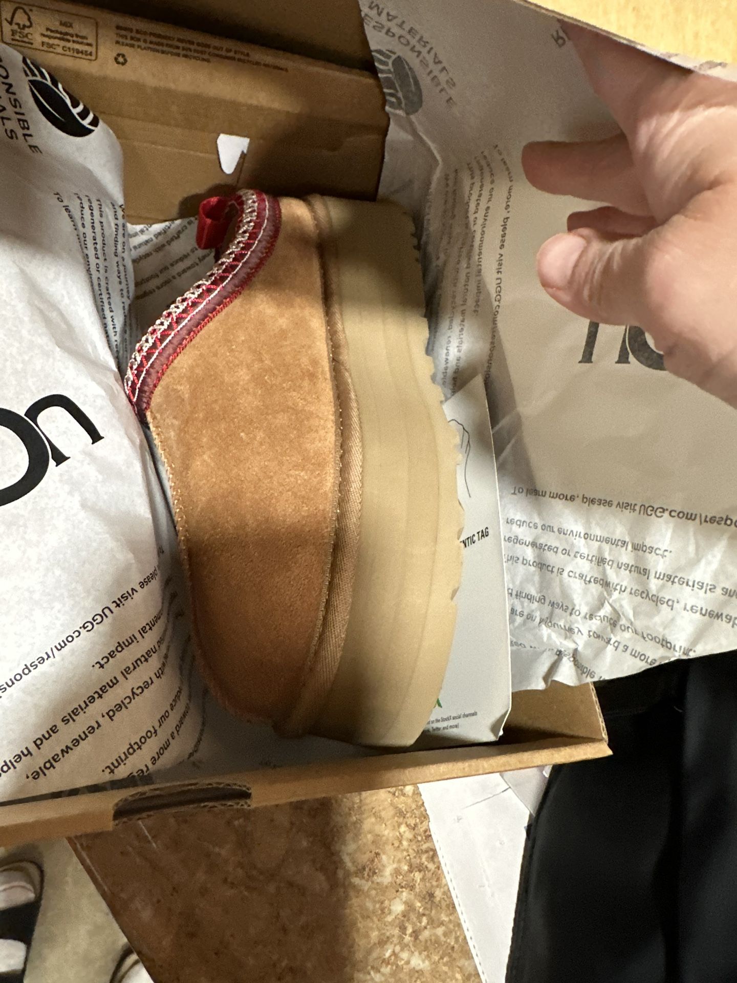 Uggs Tazz Slippers