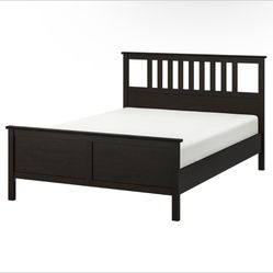 Queen Size Bed Frame. Cama Queen.