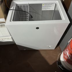 GE Chest Freezer