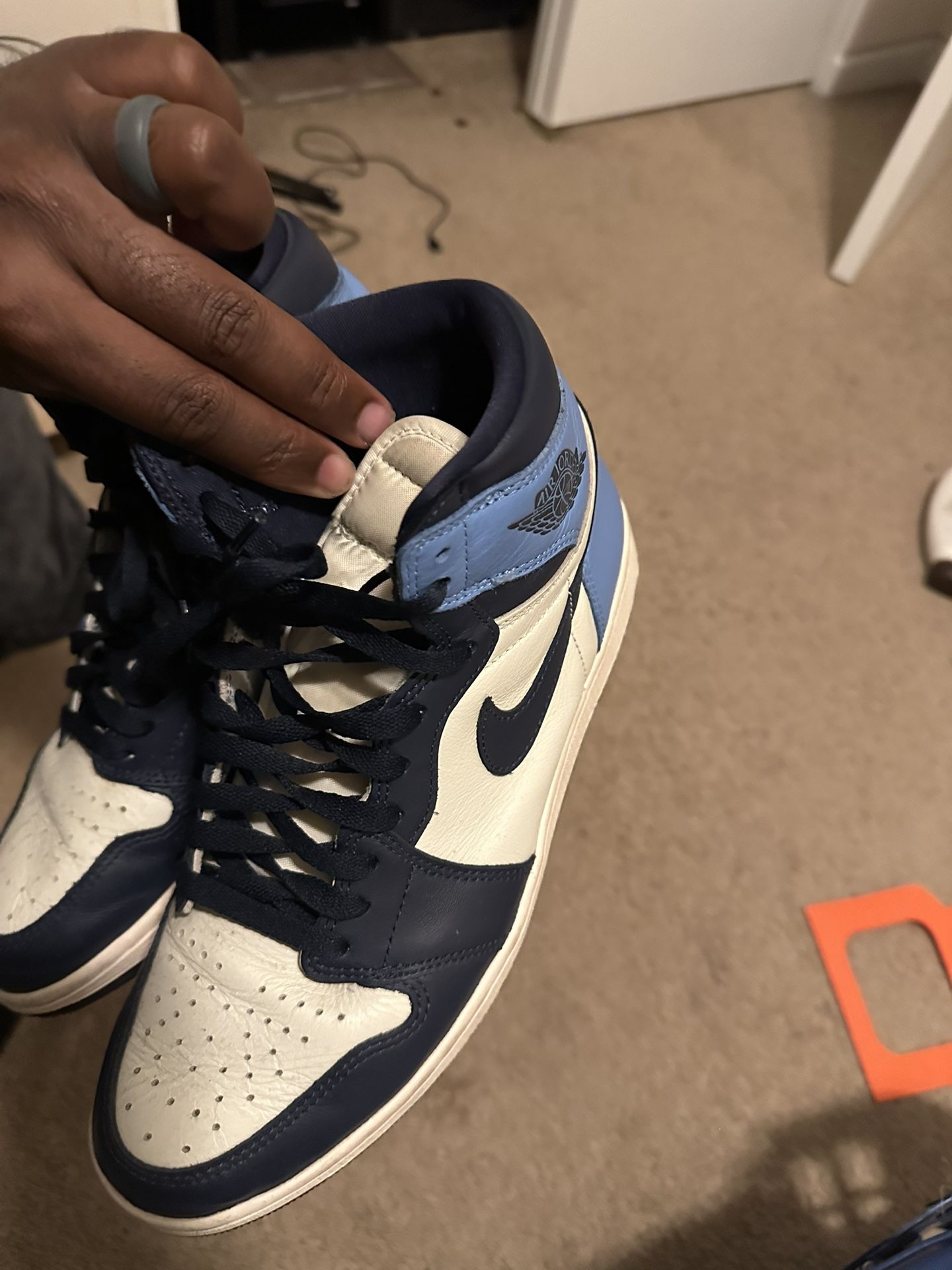 Obsidian Jordan 1 
