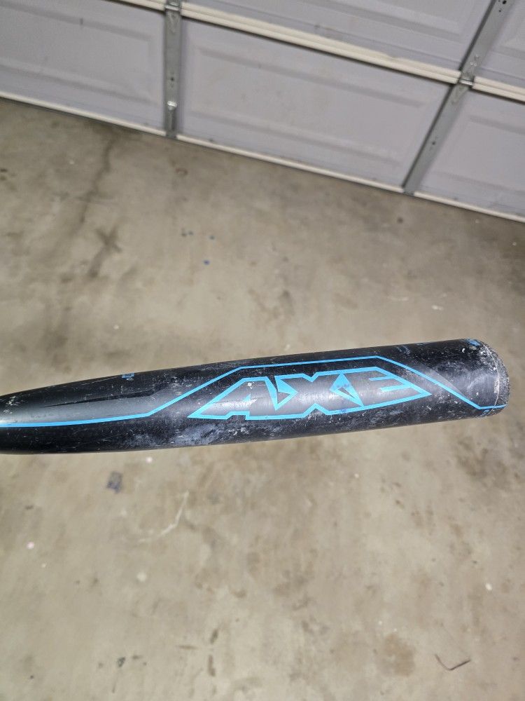 Axe 33" 30oz BBCOR Bat