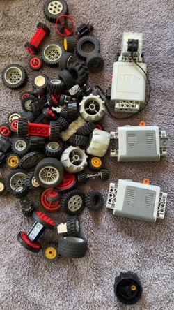 Lego Wheels & batteries