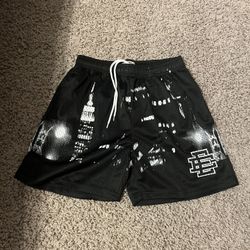 Eric Emmanuel Shorts Size L “SkyLine”
