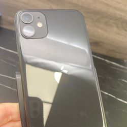 iPhone 11 64gb Unlocked ID: 81647