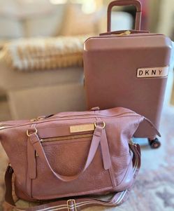 DKNY LUGGAGE SET (CARRY ON)