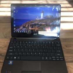 Acer Laptop Nice and working