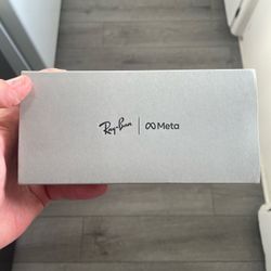 Ray Ban Meta Glasses Skyler Gen 2