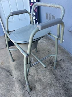 Portable Bedside Commode Chair