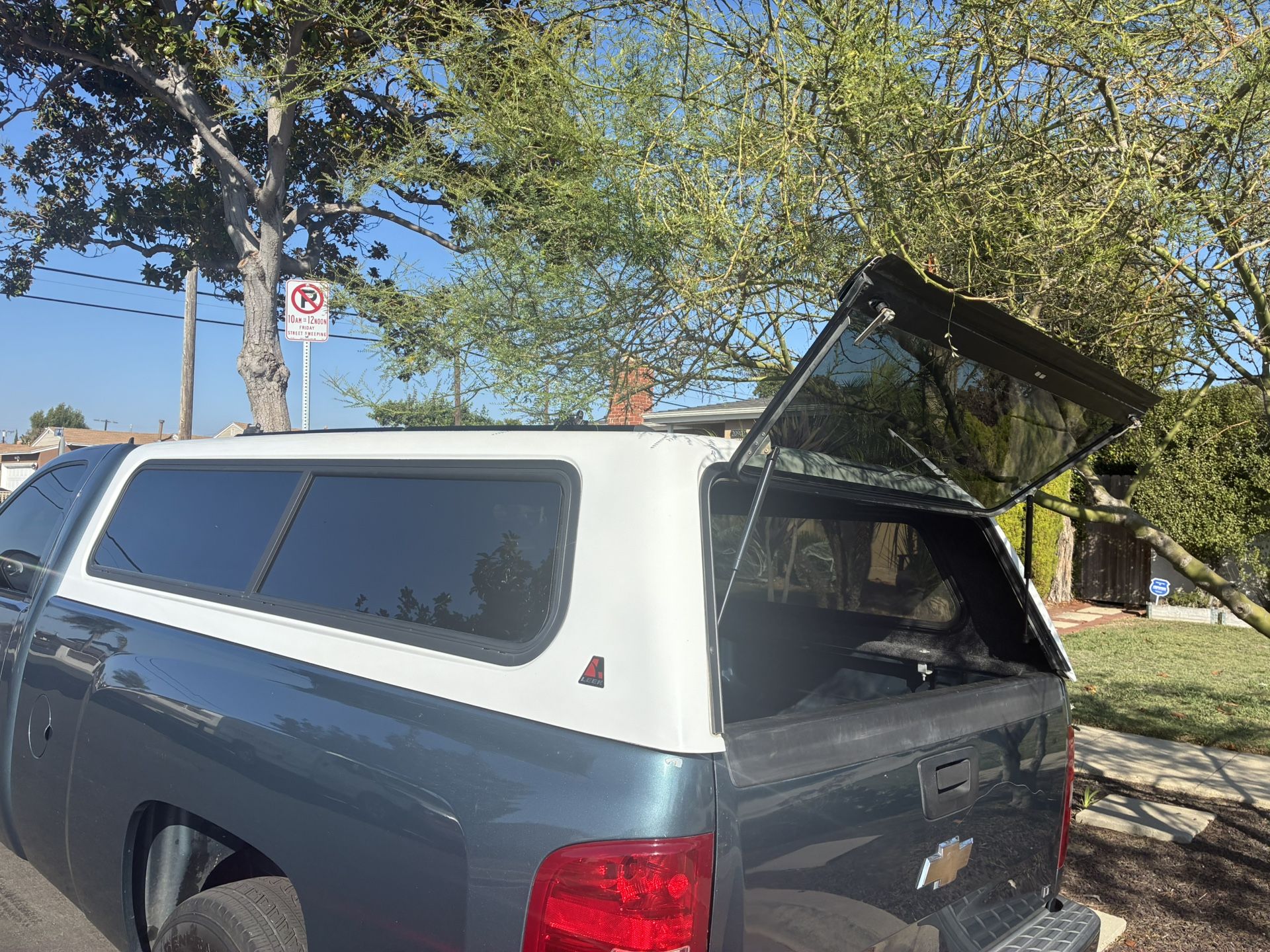 Camper Shell Chevy GMC