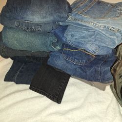 14 pair of boys jeans mix sizes