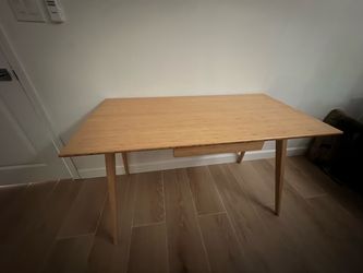 Light Wood desk with Drawer