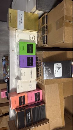 Designer Fragrance Lot – Valentino, Gucci, Creed & More