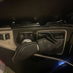 Infiniti Q50 Shifter Knob Parts 