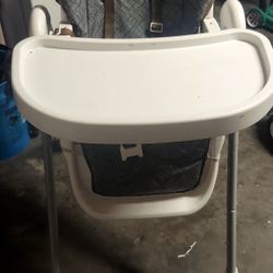 Safety 1st Grow & Go high chair 