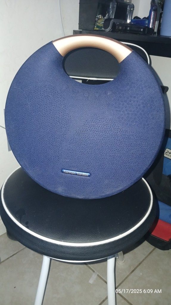 Harman/kardon Onyx Studio 6 Bluetooth Speaker
