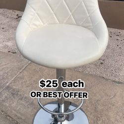 WHITE HEIGHT ADJUSTABLE CHAIRS/ STOOLS 