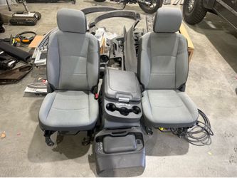 2024 RAM 5500 SEATS