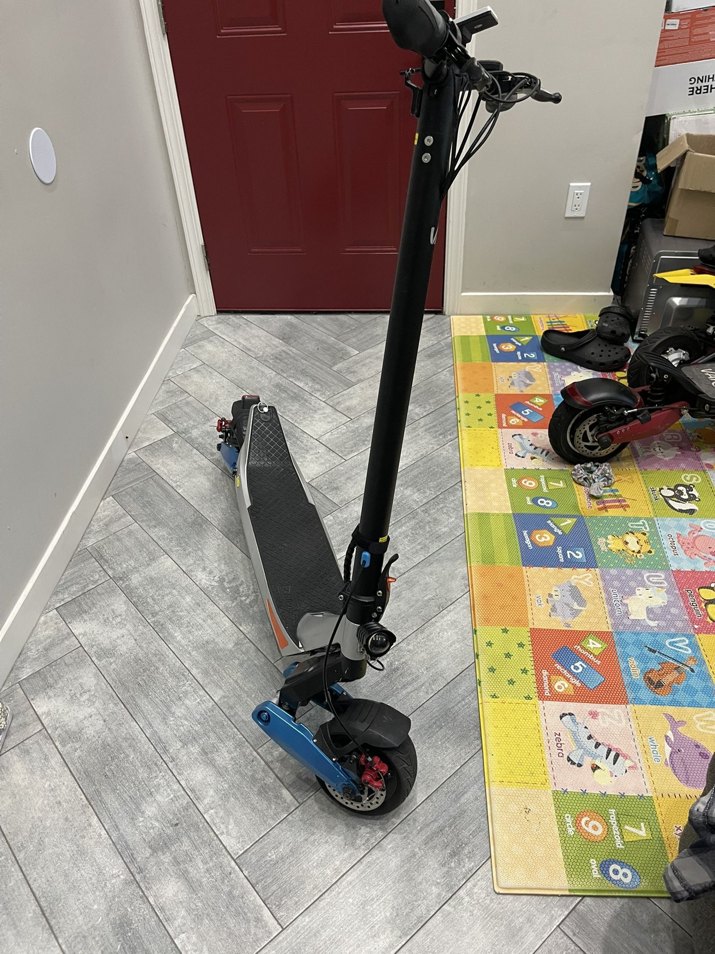 Varla Pegasus Electric Scooter