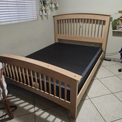 Queen Size Frame And Box Frame