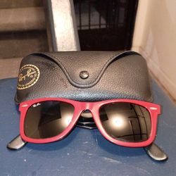 New Wayfarer Sunglasses (Red)!