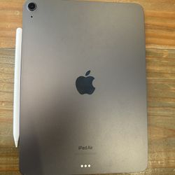 iPad Air 5th Generation 64 GB with Apple Pencil 