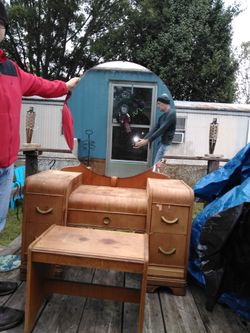 Antique vanity