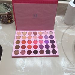 Make Up Palette