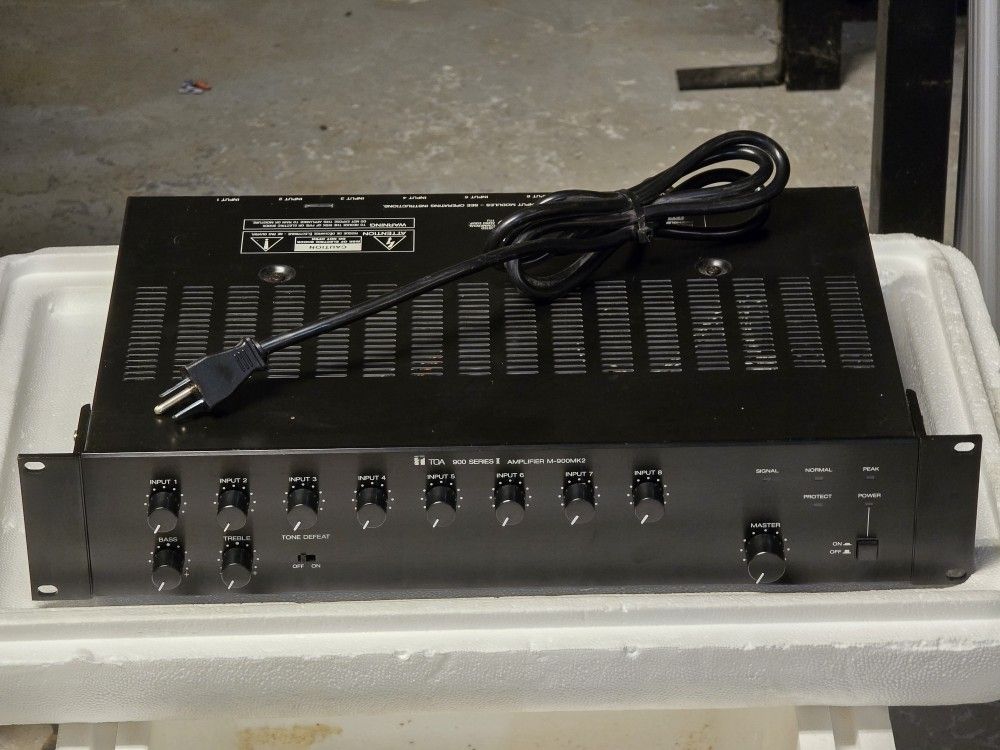 TOA M-900MK2 900 Series II Mixer 8 Channels