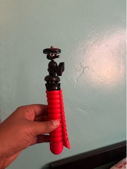 Mini tripod