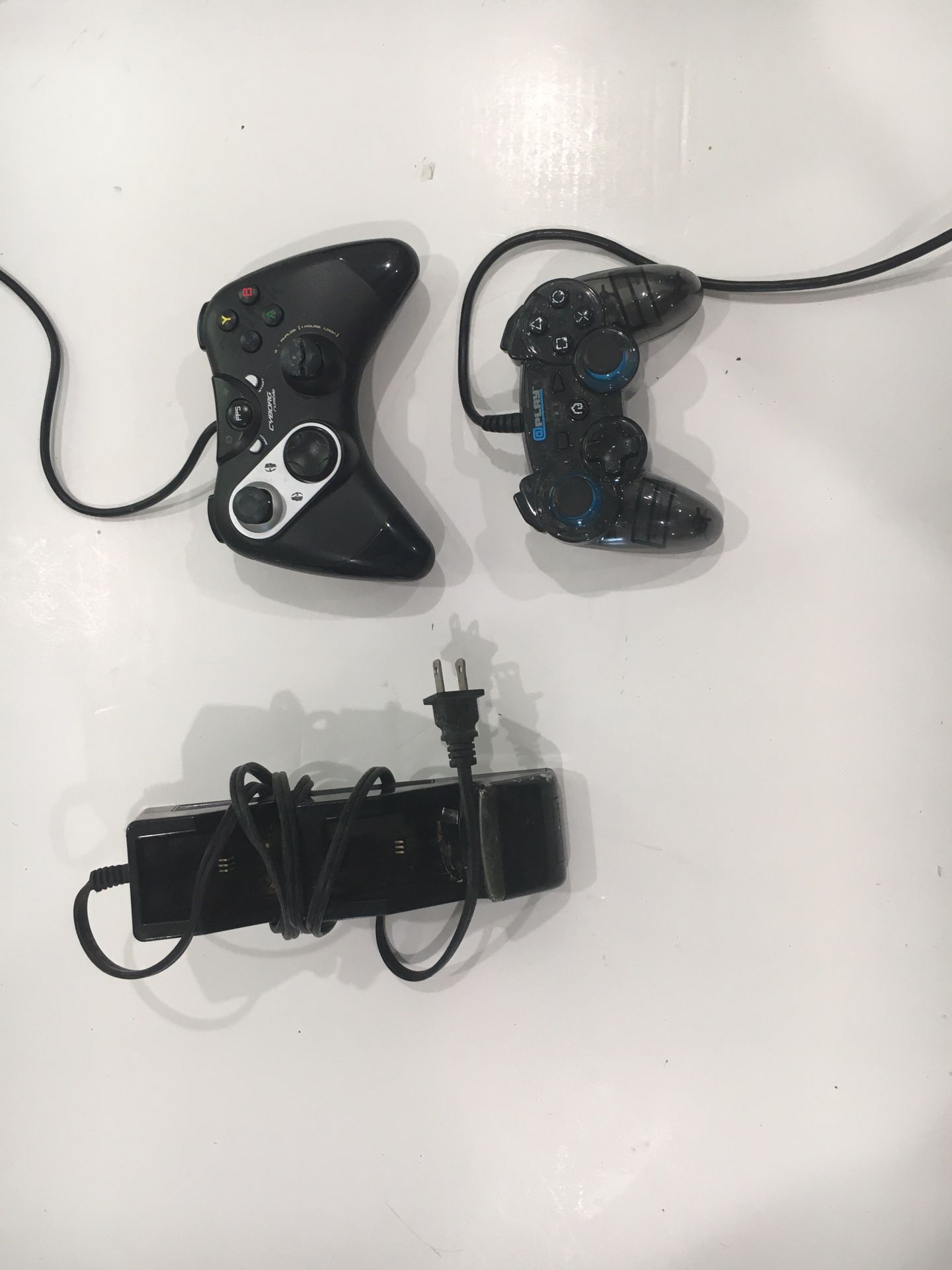 Untested gaming accessories controllers and charger