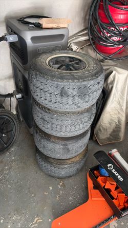 Stock golf cart tires