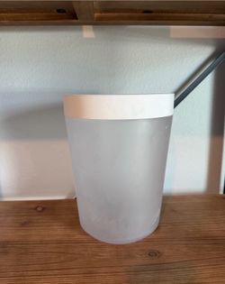 Target frosted waste bin