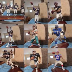 39 Danbury Mint Baseball/Football Player Statues