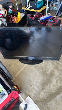 BROKEN sold as is.  Vizio 47” LCD