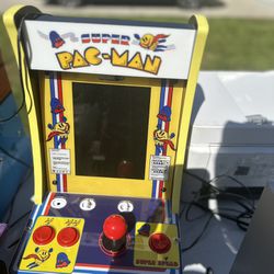 PAC Man Arcade Game 