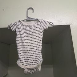 Onsies Size 0-3 Months 