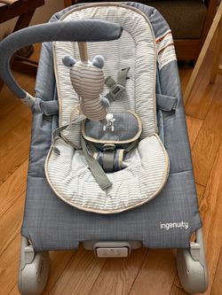 Ingenuity Baby Bouncer w/ belly massager