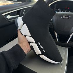 Balenciaga Black And White 