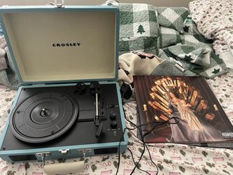 Crosley Cruiser Plus Bluetooth Vinyl Record Player - Turquoise
