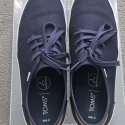 Toms Shoes