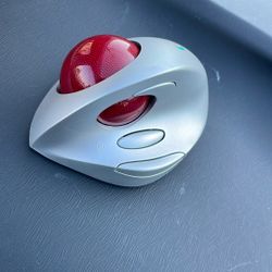 Logitech Cordless TrackMan FX Optical Mouse and Receiver T-RA17 -
