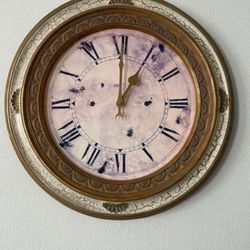 WALL CLOCK