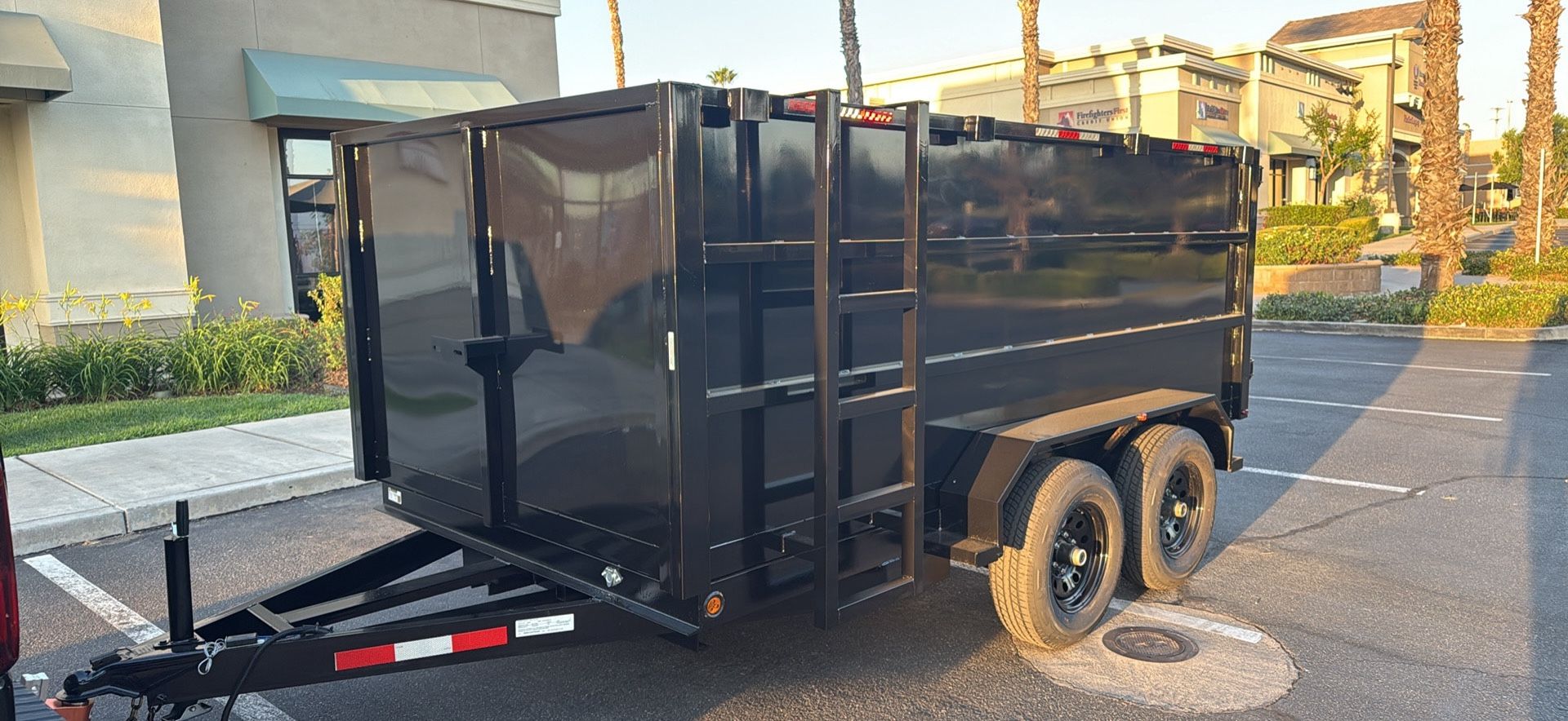 Hydraulic Dump Trailer