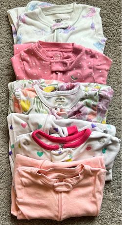 Carter's Baby Girl Footed Sleeper Lot 12M – 5 Pieces