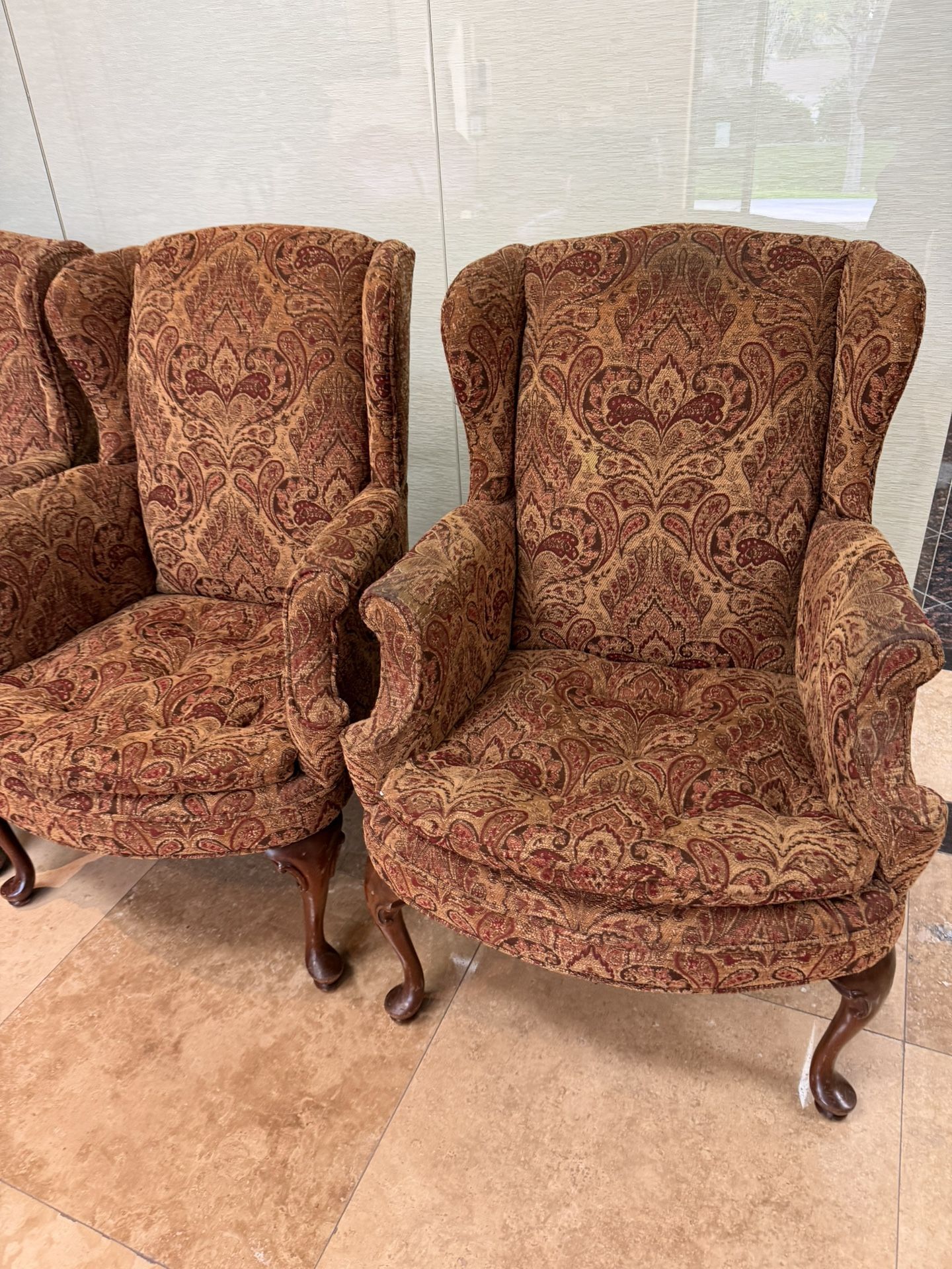 Accent Chairs