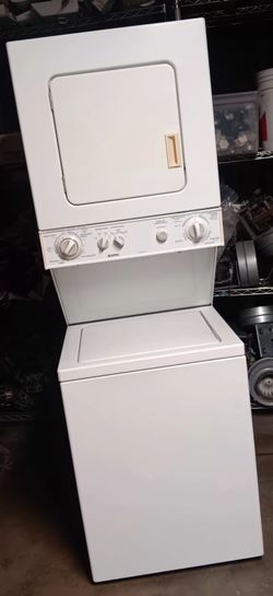 Washer And Gas Dryer Stakable De 24