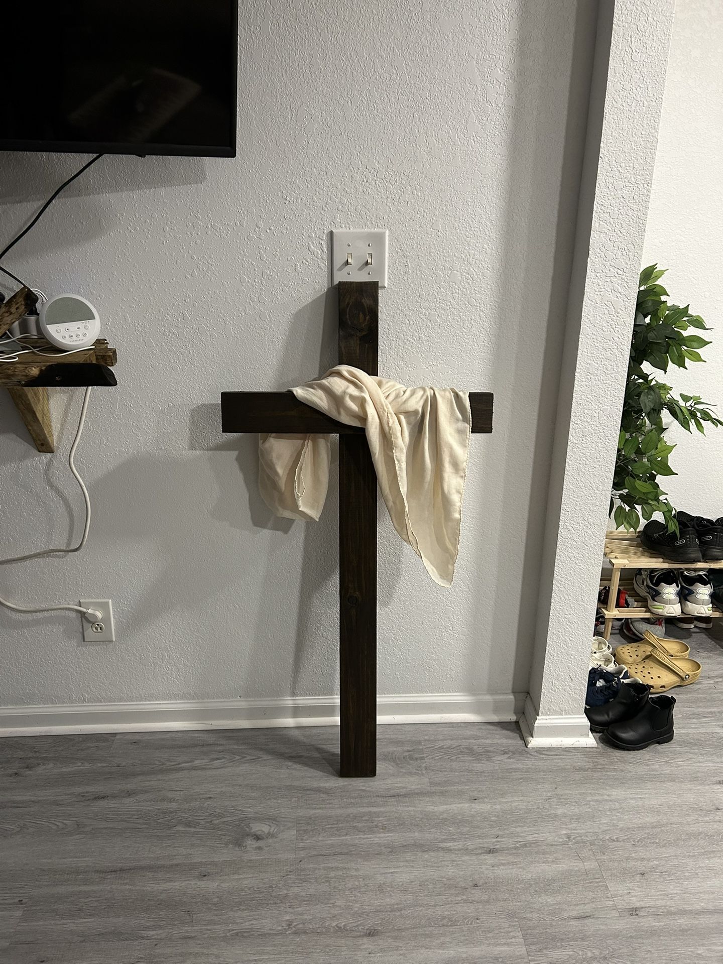 4ft Cross