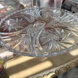 Crystal Glass Cake Stand With Lid $25 Two Designs Left 