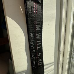 off white keychan