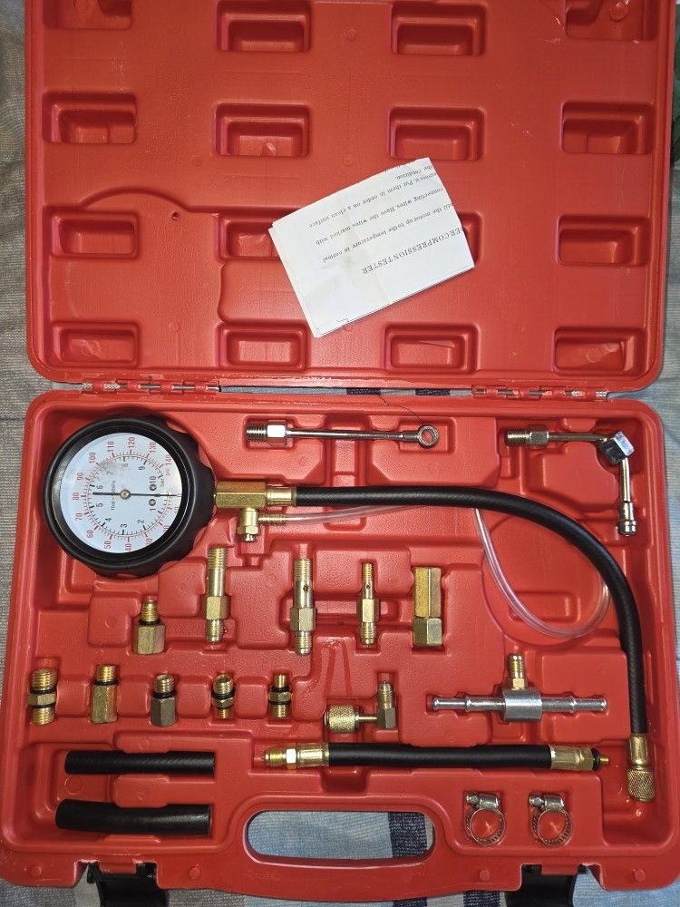 Fuel Pressure Tester Gauge Kit 140PSI Automotive Engine Injector Pump Test Gasoline Gas Injection Manometer Tool Set with Inline Fitting Schrader Adap